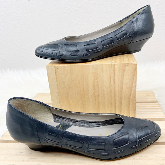Vintage Sumi Made in Brazil Blue Leather Woven Flats Women's Size 6.5M - Picture 1 of 7